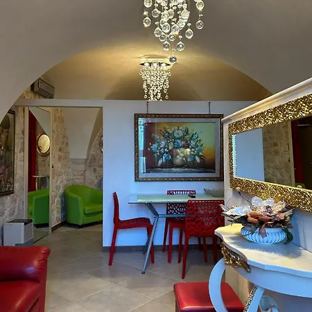 בית נופש La Casa Graziosa לוקורוטונדו